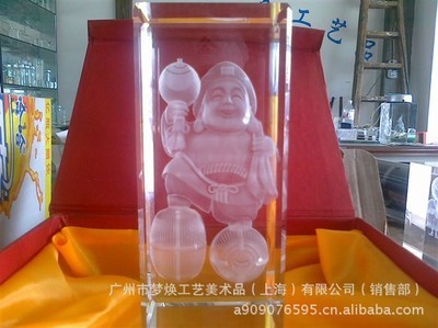 水晶佛像紀念品 藝術與信仰的完美融合